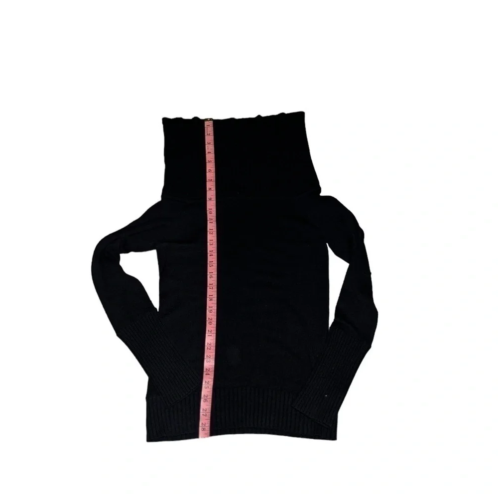 BCBGMAXAZRIA Woman’s Off Shoulder Sweater - Picture 6 of 7